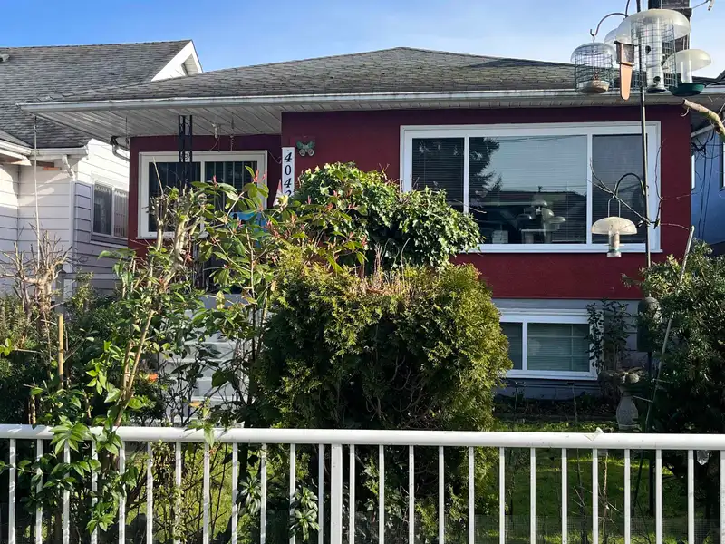 4042 NOOTKA STREET - photo 1 of 17