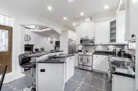 14867 76A AVENUE - thumbnail 1