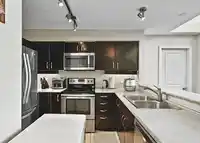 452 10838 CITY PARKWAY - thumbnail 3