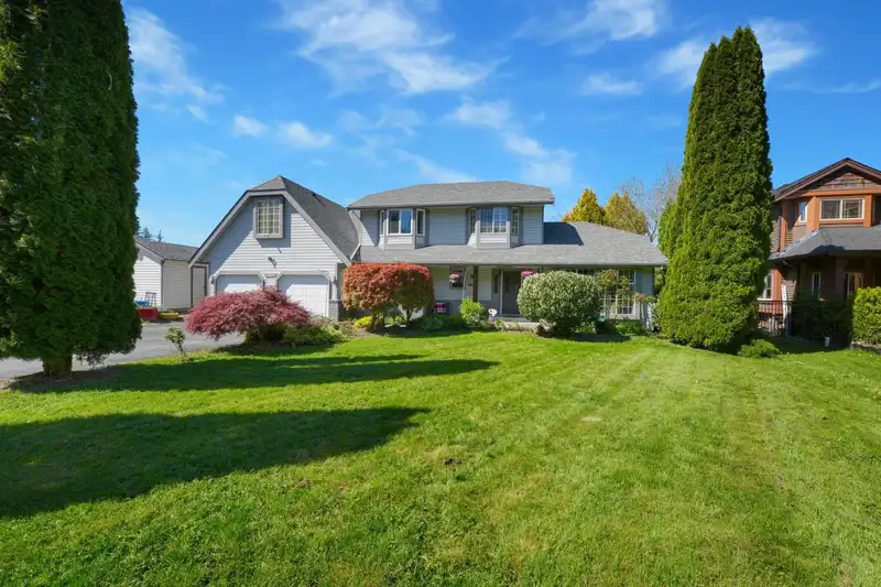 10583 245B STREET - photo 2 of 33