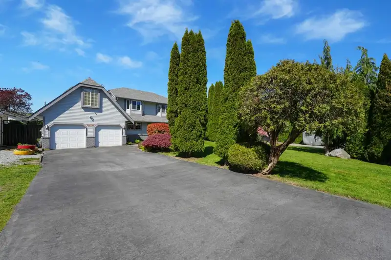 10583 245B STREET - photo 3 of 33