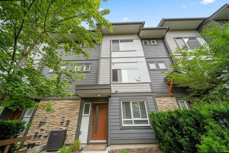 50 8430 203A STREET - photo 1 of 30