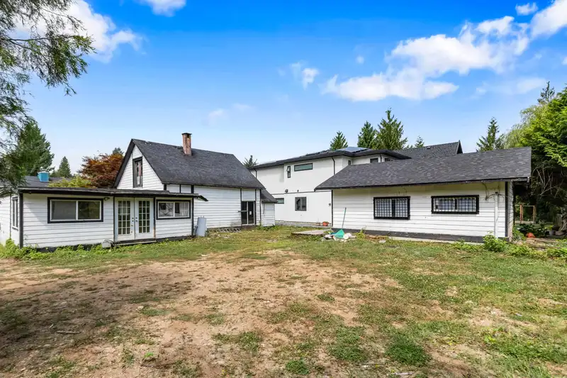 12822 229 STREET - photo 2 of 16
