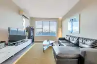 521 9311 ALEXANDRA ROAD - thumbnail 3