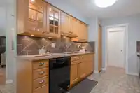4870 201 STREET - thumbnail 12