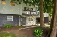4870 201 STREET - thumbnail 4