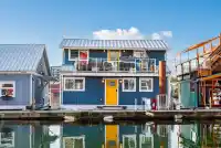 A015 415 ESPLANADE AVENUE - thumbnail 1