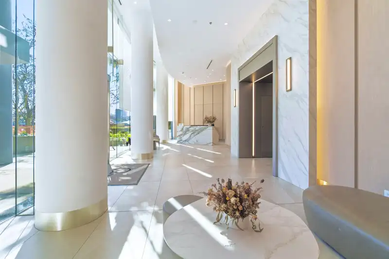 3608 1033 MARINASIDE CRESCENT - photo 2 of 32