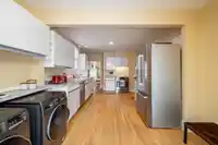 4343 11TH AVENUE - thumbnail 7