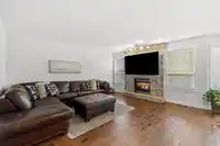 9078 202B STREET - thumbnail 17