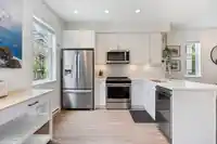 6 1818 HARBOUR STREET - thumbnail 6