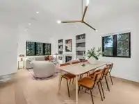 1 4088 MAPLE CRESCENT - thumbnail 8