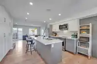 3 2338 KELLY AVENUE - thumbnail 12