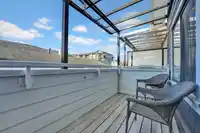 3 2338 KELLY AVENUE - thumbnail 22