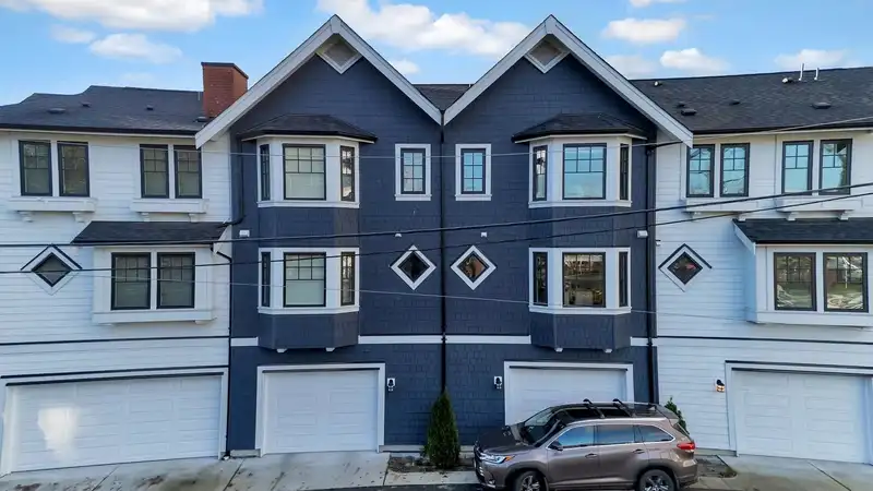 3 2338 KELLY AVENUE - photo 4 of 40