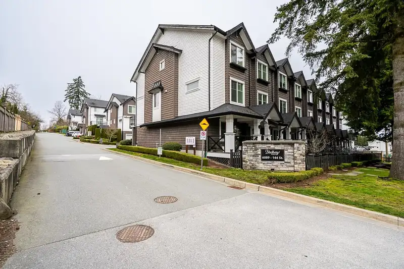 18 6089 144 STREET - photo 2 of 39