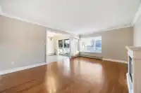 9 3054 TRAFALGAR STREET - thumbnail 12