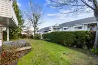 9 3054 TRAFALGAR STREET - thumbnail 40