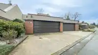326 GREENSBORO PLACE - thumbnail 4