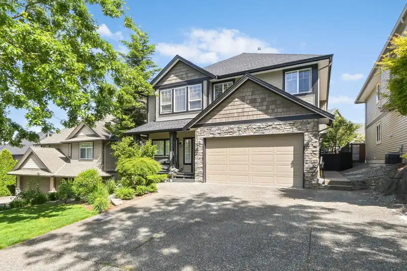 35423 MCKINLEY DRIVE - photo 2 of 34