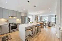 33 7640 197 STREET - thumbnail 16