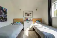 2916 184 STREET - thumbnail 31