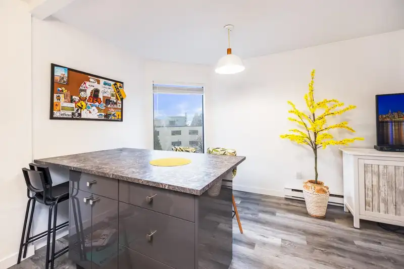 408 340 GINGER DRIVE - photo 4 of 19