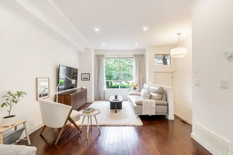 8 100 KLAHANIE DRIVE - photo 2 of 40