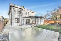 15496 22 AVENUE - thumbnail 38