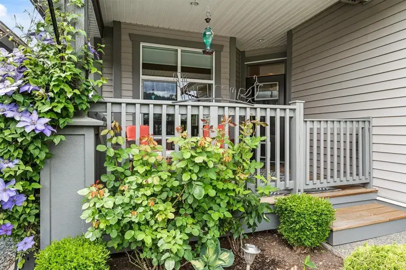 22 6211 CHILLIWACK RIVER ROAD - photo 3 of 40