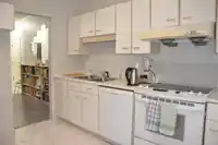 209 6688 BURLINGTON AVENUE - thumbnail 4