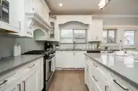 21165 77B AVENUE - thumbnail 13