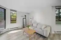 215 1080 PACIFIC STREET - thumbnail 1