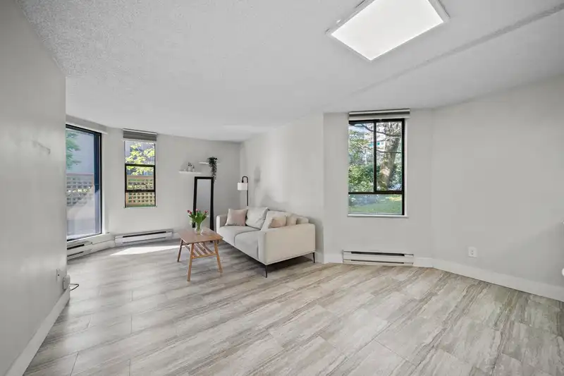 215 1080 PACIFIC STREET - photo 2 of 28