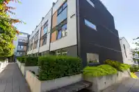 125 649 E 3RD STREET - thumbnail 38