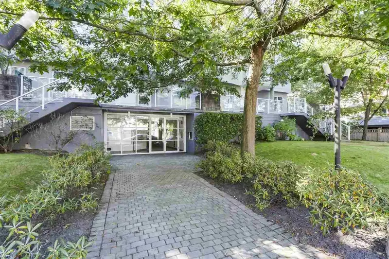 307 8600 JONES ROAD - photo 1 of 14