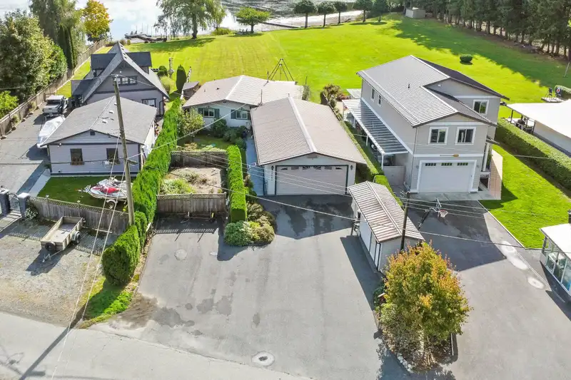35042 SWARD ROAD - photo 4 of 40