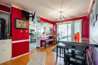 2049 LYNDEN STREET - thumbnail 4