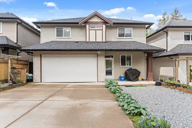 10166 JACKSON ROAD - photo 4 of 40