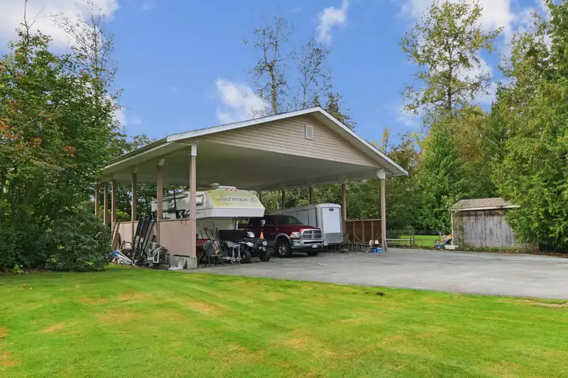 24284 46A AVENUE - photo 4 of 21