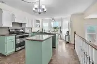 7588 150A STREET - thumbnail 14