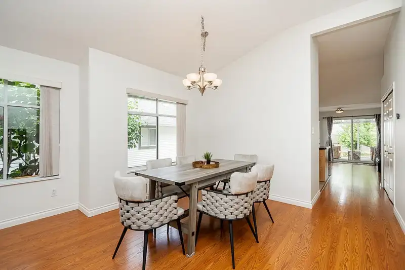 50 19649 53 AVENUE - photo 4 of 28