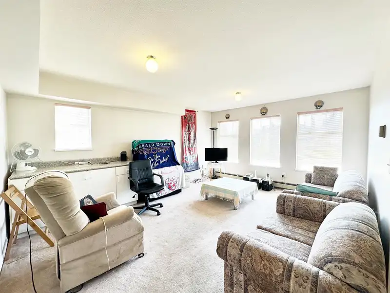 7674 HILDA STREET - photo 2 of 18