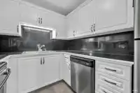 177 8333 JONES ROAD - thumbnail 12