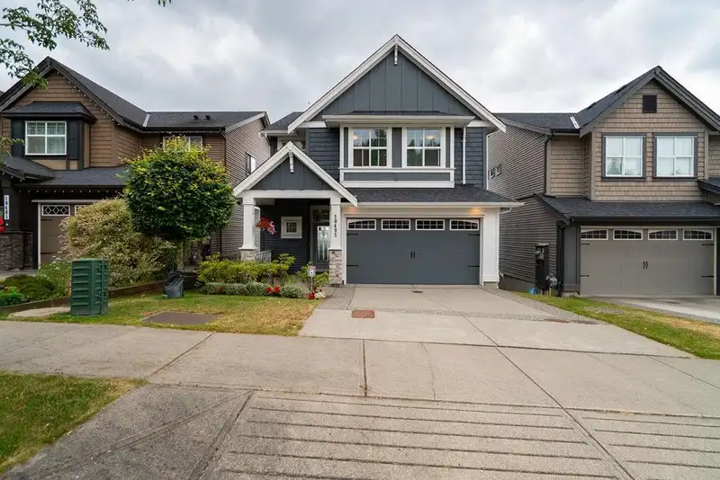 10495 248 STREET - photo 3 of 40