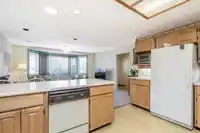 5 5051 203 STREET - thumbnail 12