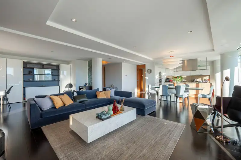 306 1560 HOMER MEWS - photo 3 of 33