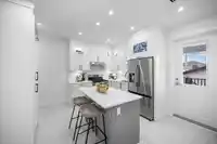 2172 E 46TH AVENUE - thumbnail 3