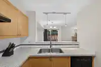 18 7128 STRIDE AVENUE - thumbnail 5