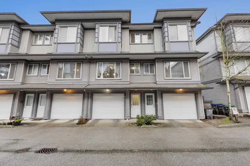 166 18701 66 AVENUE - photo 1 of 31
